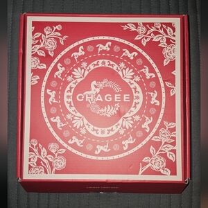 Chagee Scarf